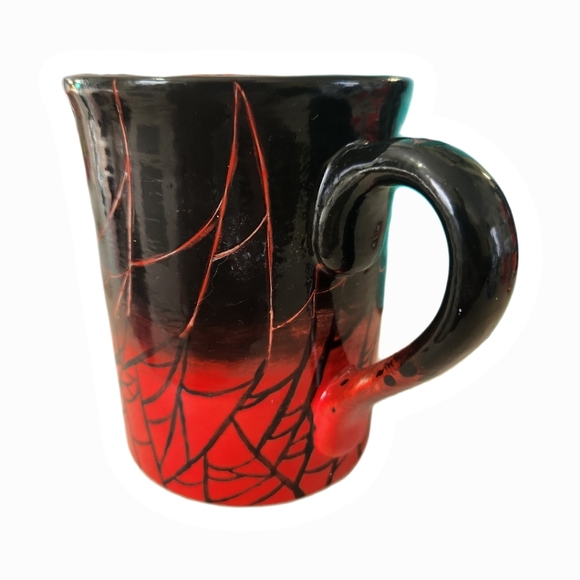 Black widdow ceramic mug - Picture 3 of 5